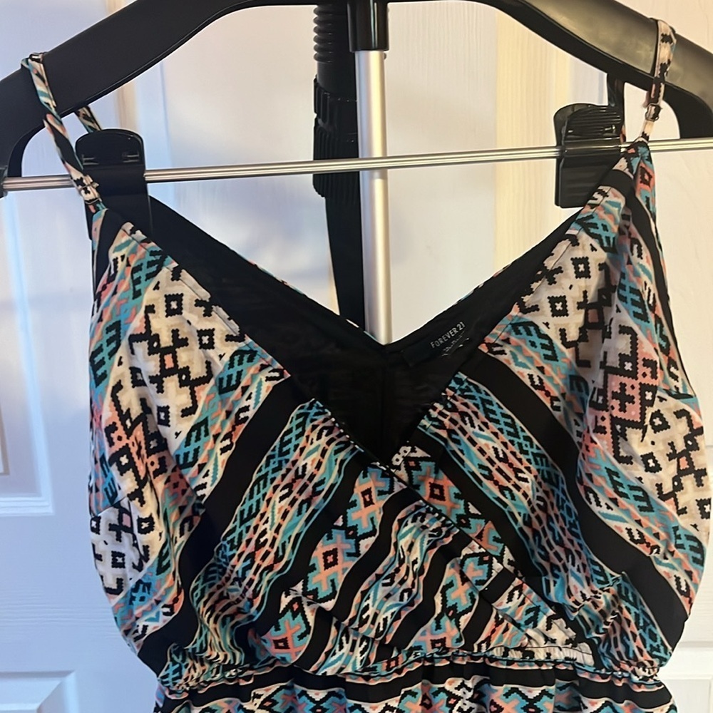 Forever 21 Aztec Tribal Print Romper Size Medium - Picture 2 of 4